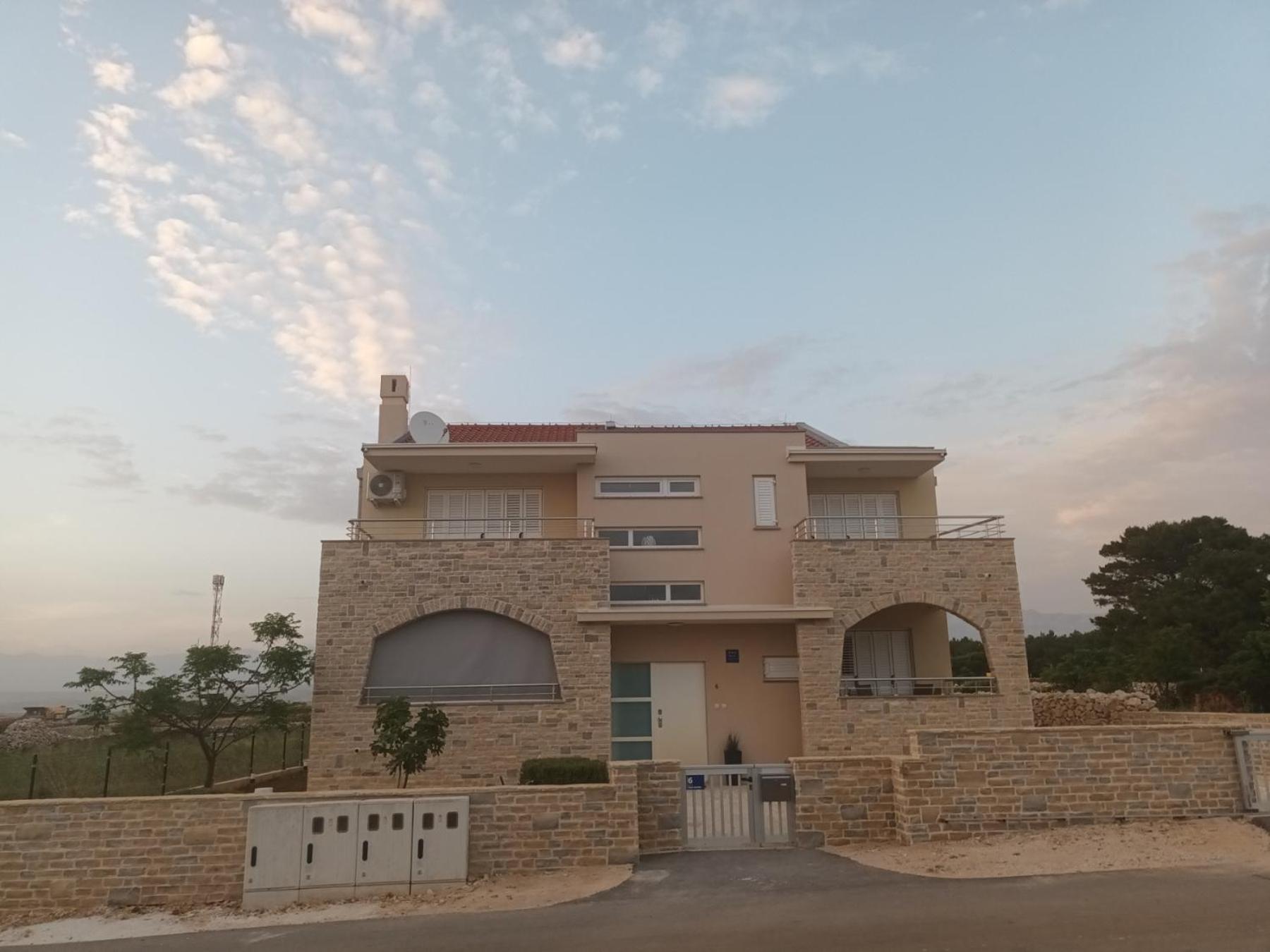 Apartmani Lucija Povljana Exterior foto